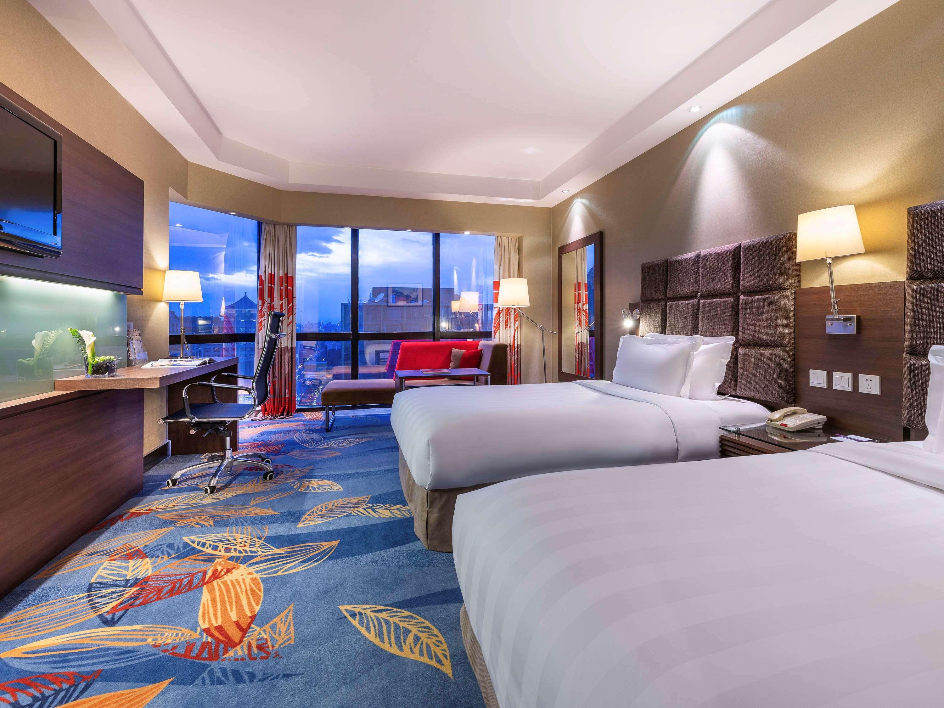 Novotel Beijing Peace Eksteriør billede
