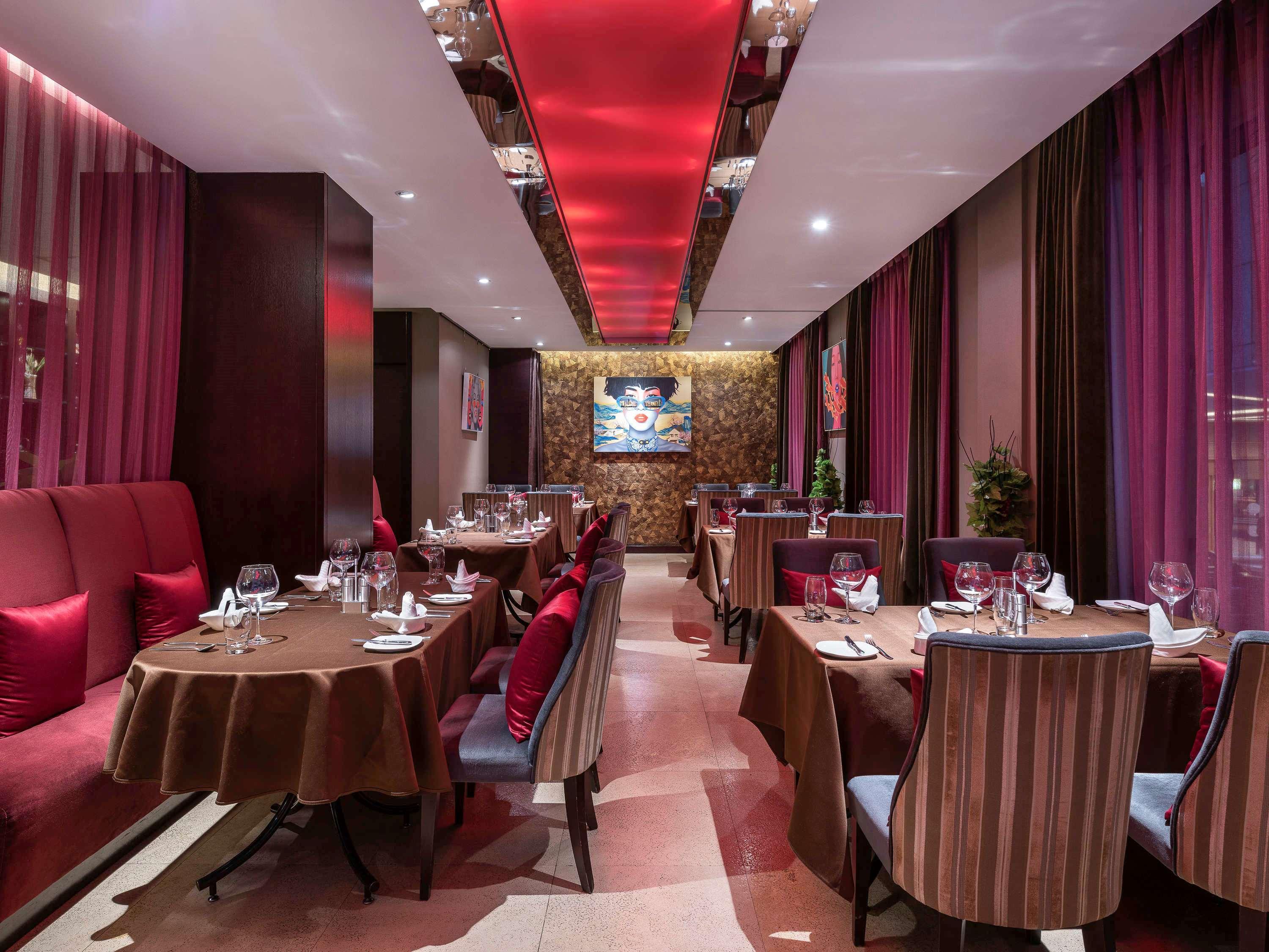Novotel Beijing Peace Eksteriør billede